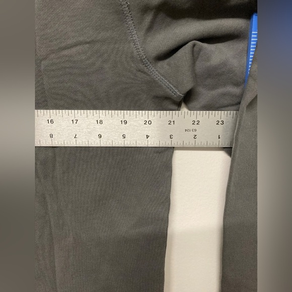 Flag & Anthem Mens Sweater Shirt Pullover Medium Dark Grey Snap Mid-Weight NWT - Picture 10 of 11